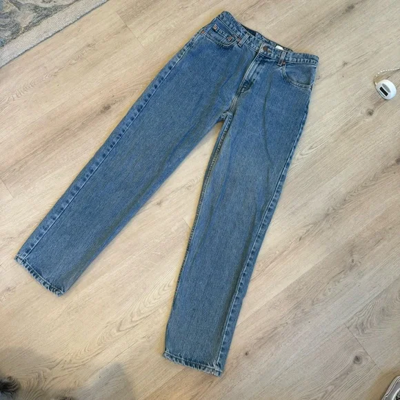 Levi’s Vintage Loose Fit Straight Leg Denim Jeans - Picture 9 of 9